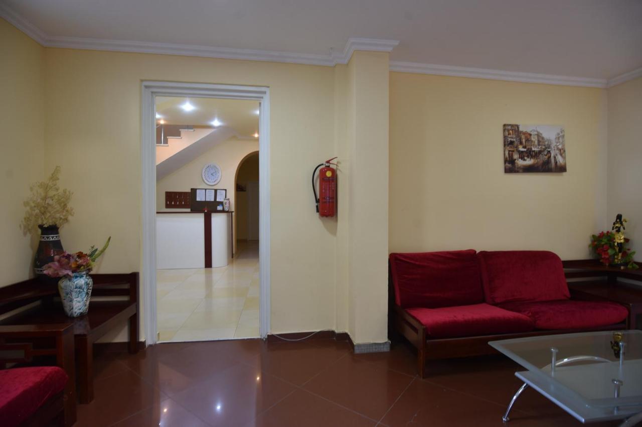 Hotel Vake Palace Tbilisi Exterior photo